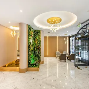 4* Hotel Bristol