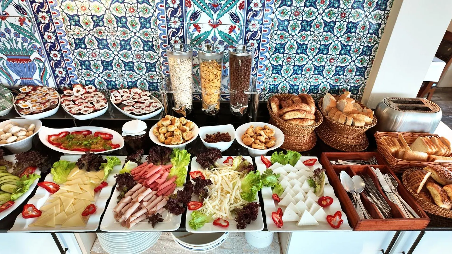 Aldem Hotel Стамбул 3*,  Турция