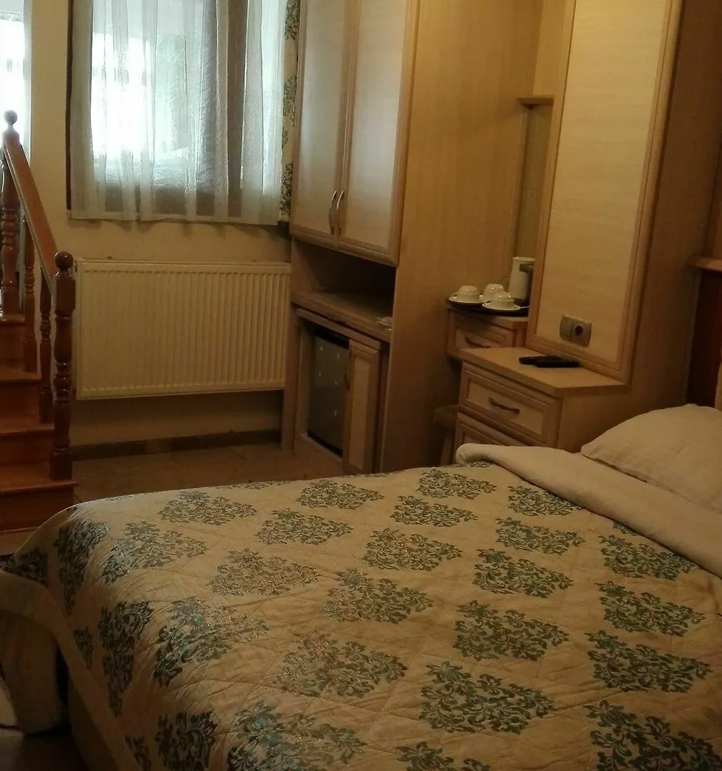 Aldem Hotel Стамбул